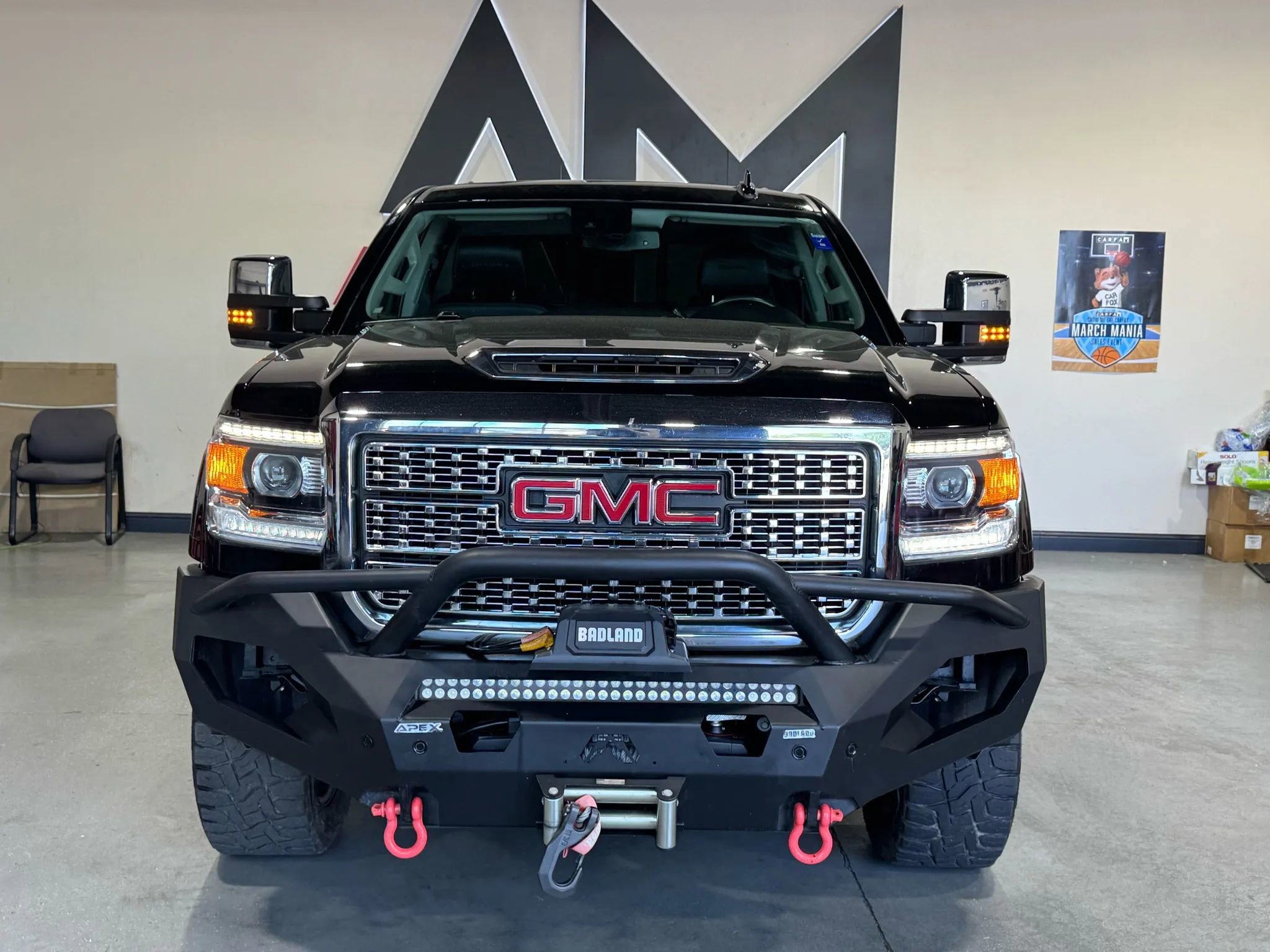 Used 2019 GMC Sierra 2500 Denali w/ Duramax Plus Package image 2