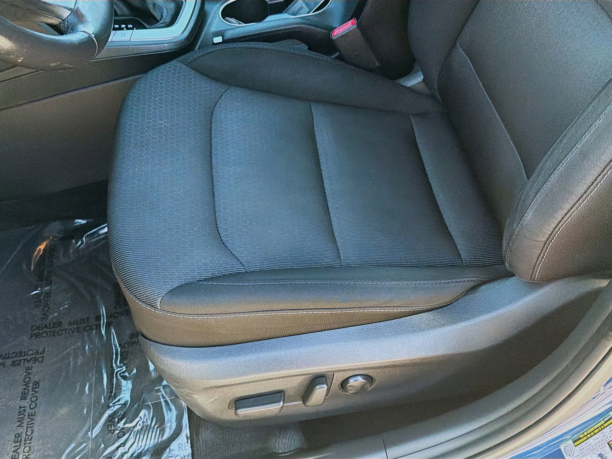 Used 2017 Hyundai Elantra Value Edition image 17