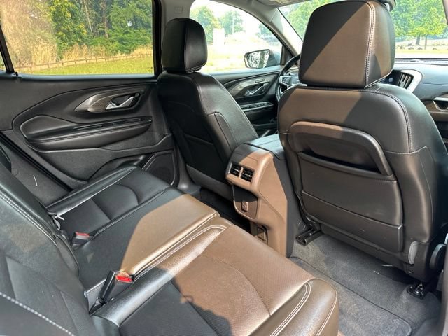 Used 2023 GMC Terrain SLT AWD/4WD image 24