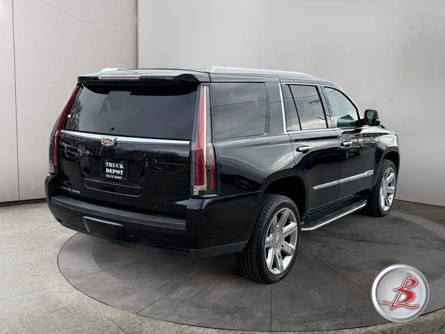 Used 2020 Cadillac Escalade Luxury image 7