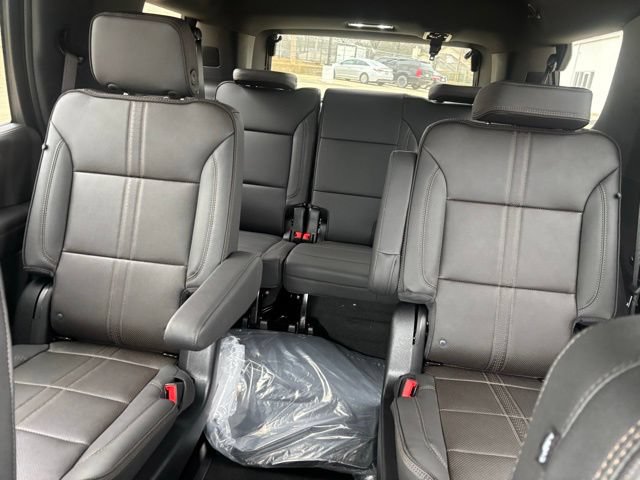 New 2026 Chevrolet Tahoe High Country w/ Sun And Tow Package AWD/4WD image 14