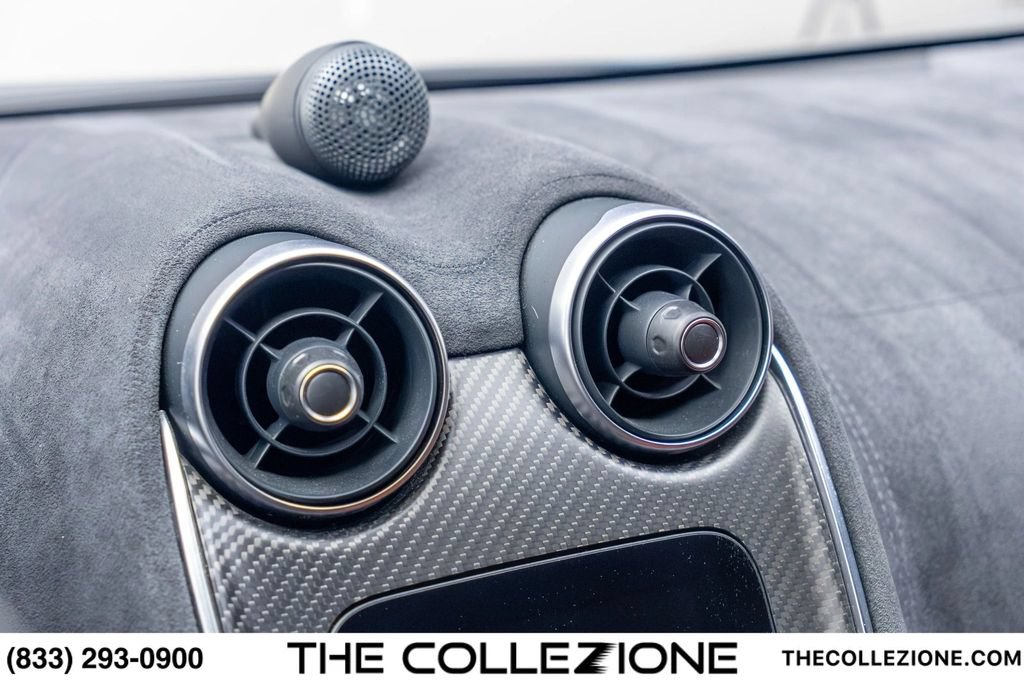 Used 2019 McLaren 600LT RWD image 65