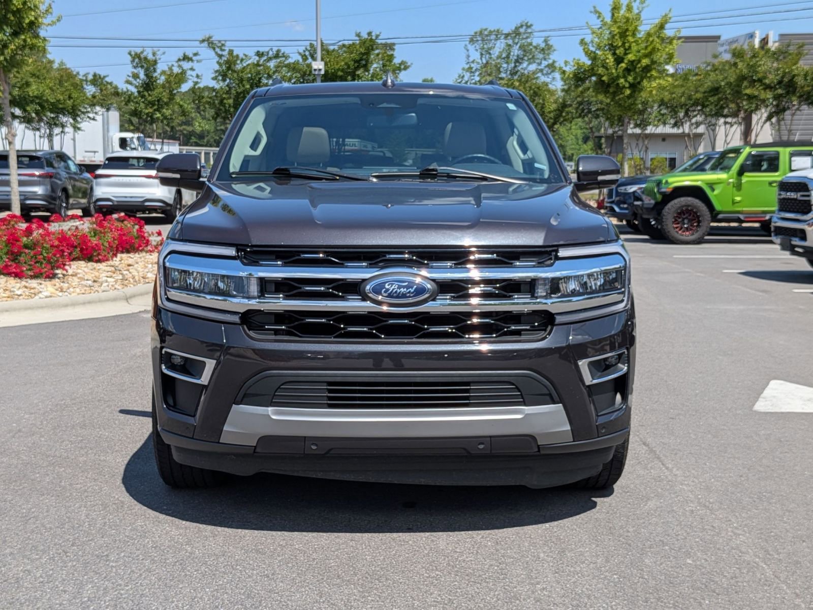 Used 2024 Ford Expedition Limited RWD image 8