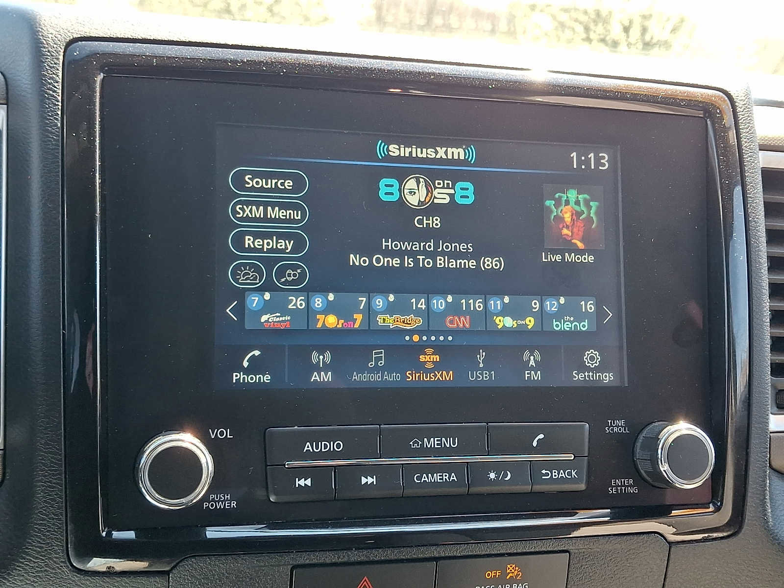 Used 2022 Nissan Frontier SV image 17