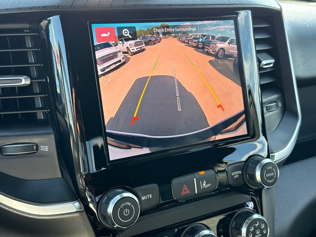 New 2026 RAM 1500 Express AWD/4WD image 23