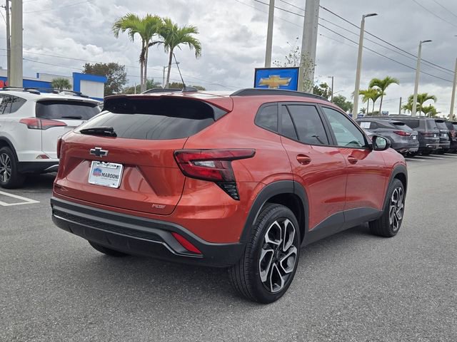 Used 2024 Chevrolet Trax RS w/ Sunroof Package image 7