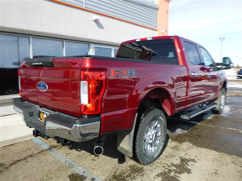 Used 2019 Ford F250 Lariat w/ Lariat Ultimate Package image 3