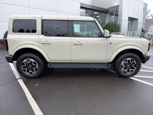 Used 2025 Ford Bronco Outer Banks image 8