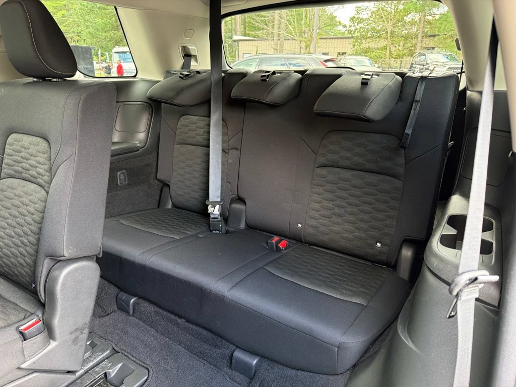 Used 2024 Nissan Pathfinder SV FWD image 20