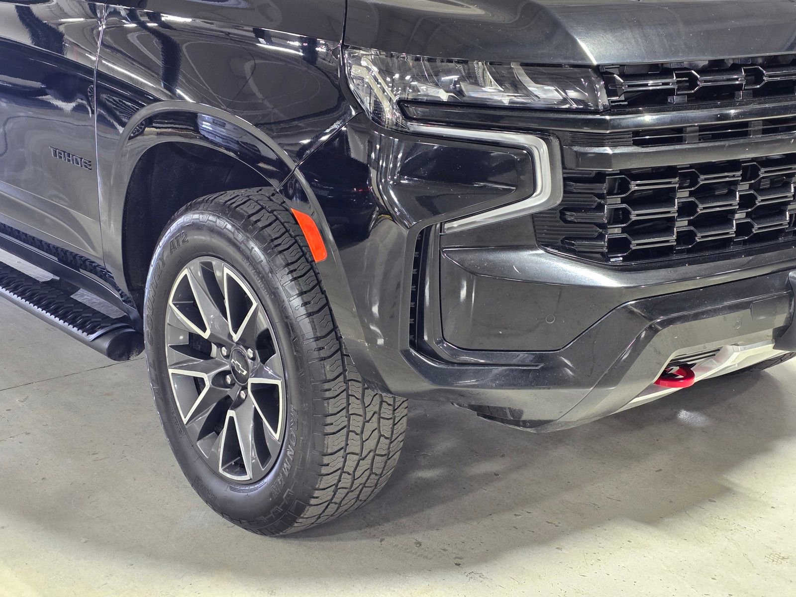 Used 2023 Chevrolet Tahoe Z71 AWD/4WD image 10