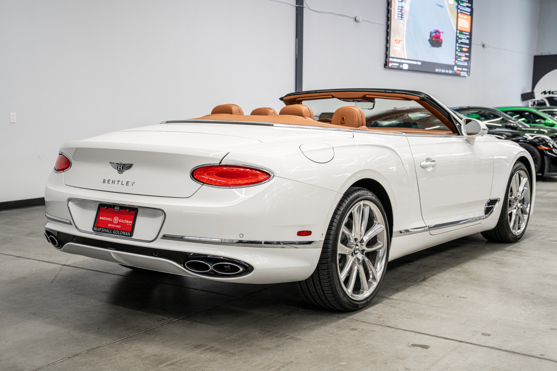 Used 2024 Bentley Continental GT Mulliner AWD/4WD image 9