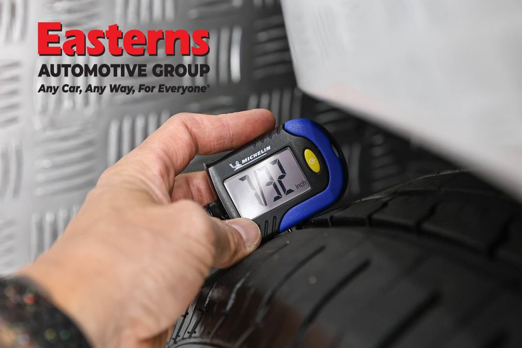 Used 2022 Dodge Challenger SXT image 25