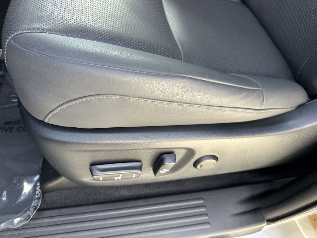 Used 2023 Lexus GX 460 Premium image 41