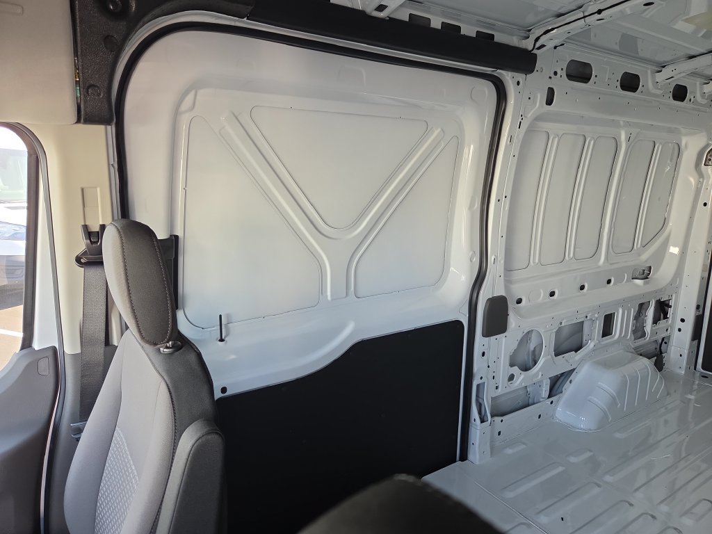 New 2027 Ford Transit 250 148 Medium Roof RWD image 38