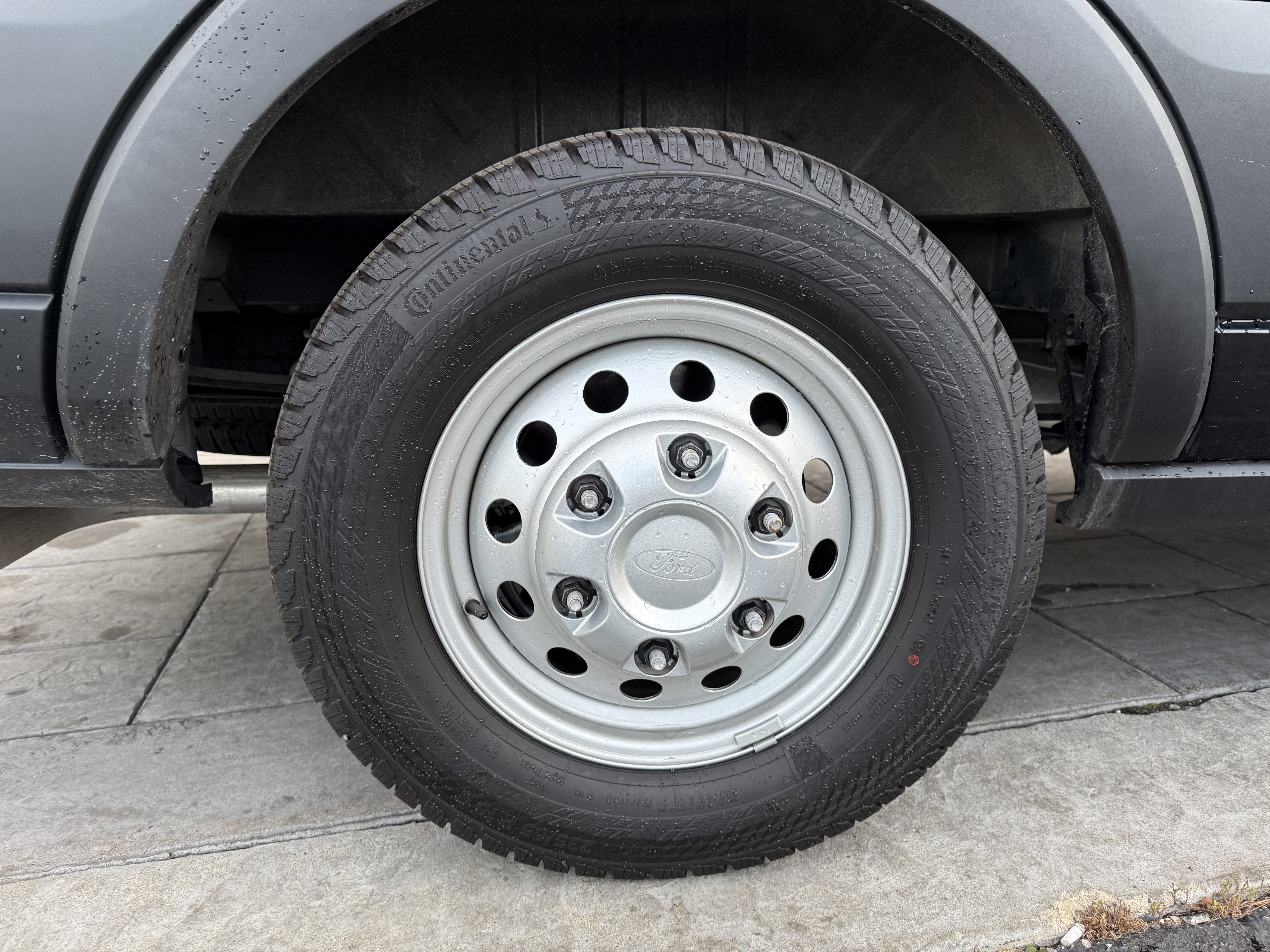 Used 2024 Ford Transit 350 XL image 31