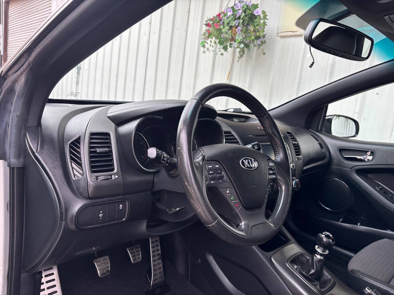 Used 2015 Kia Forte Koup SX FWD image 10
