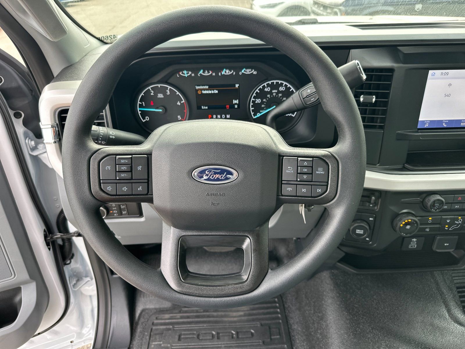 New 2026 Ford F550 4x4 Regular Cab Super Duty image 14