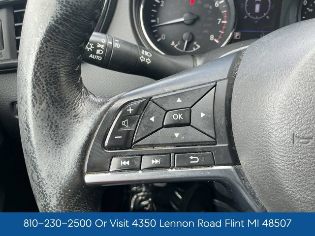 Used 2018 Nissan Rogue SL FWD image 19