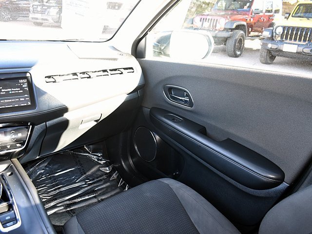 Used 2022 Honda HR-V EX image 27
