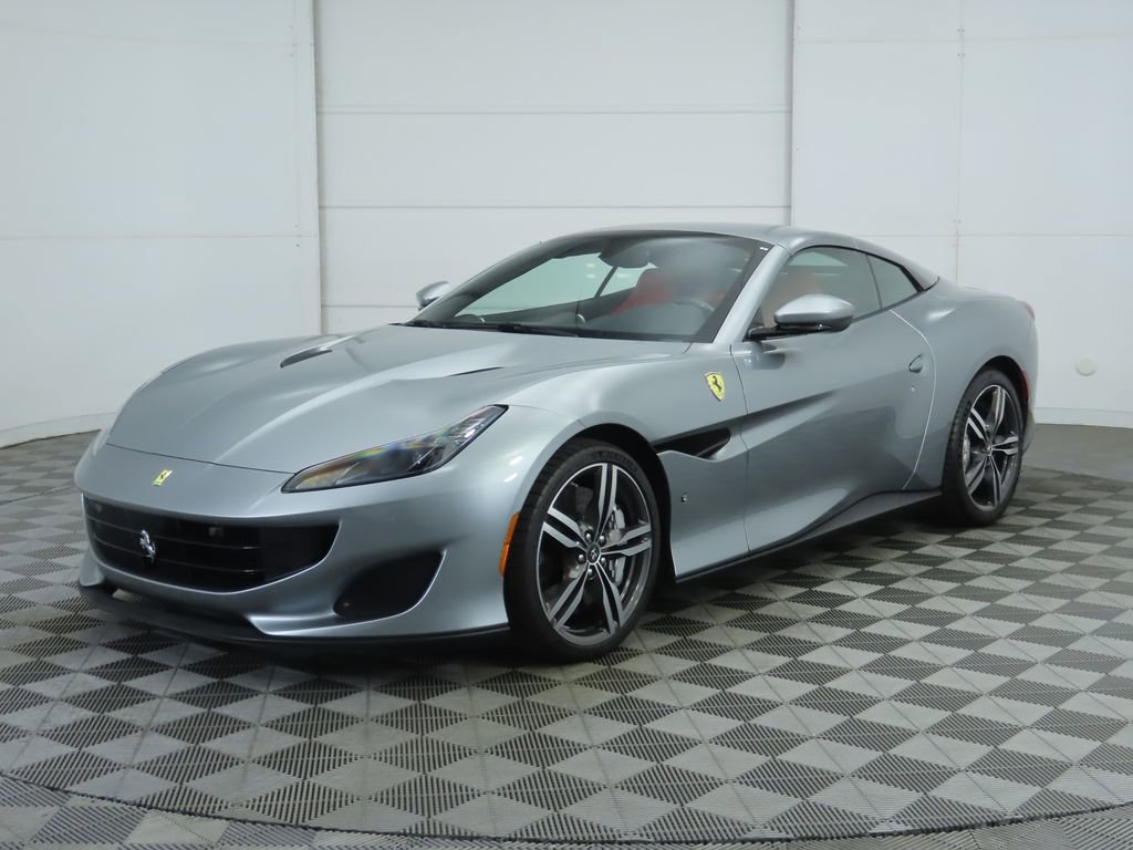 Used 2019 Ferrari Portofino image 9