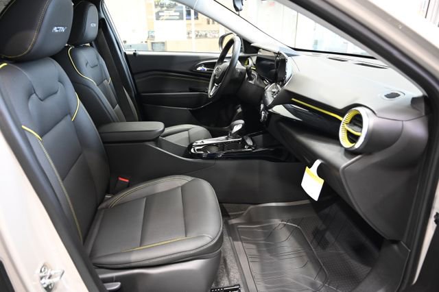 New 2026 Chevrolet Trax ACTIV w/ Driver Confidence Package FWD image 10