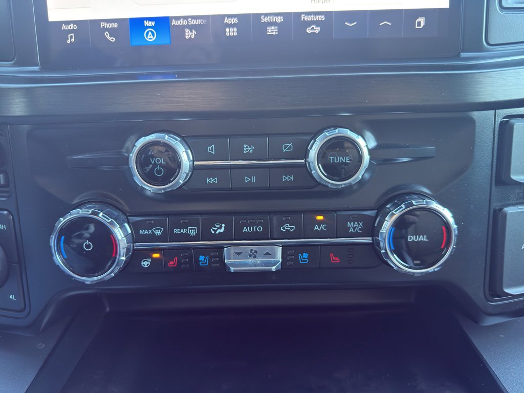 Used 2024 Ford F250 Lariat w/ Sport Appearance Package image 18