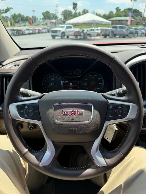 Used 2018 GMC Canyon SLE AWD/4WD image 12