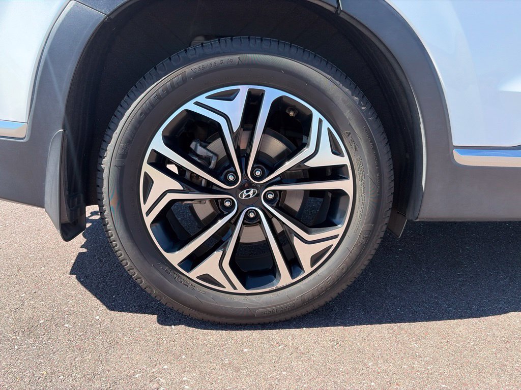 Used 2019 Hyundai Santa Fe AWD image 38