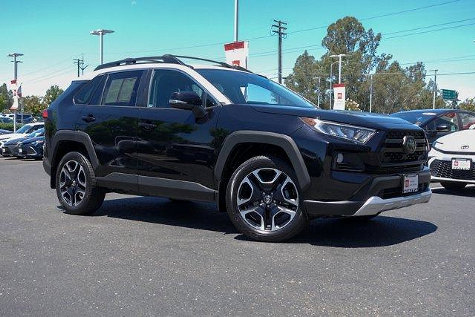 Certified 2019 Toyota RAV4 Adventure w/ All Weather Liner Package AWD/4WD image 4