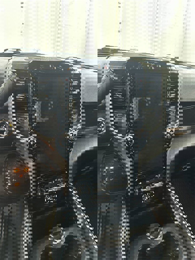 Used 2023 RAM 2500 Big Horn w/ Level 2 Equipment Group image 24