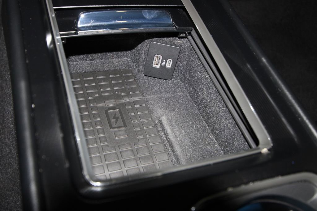 Used 2024 Lincoln Corsair Grand Touring w/ Equipment Group 301A image 19