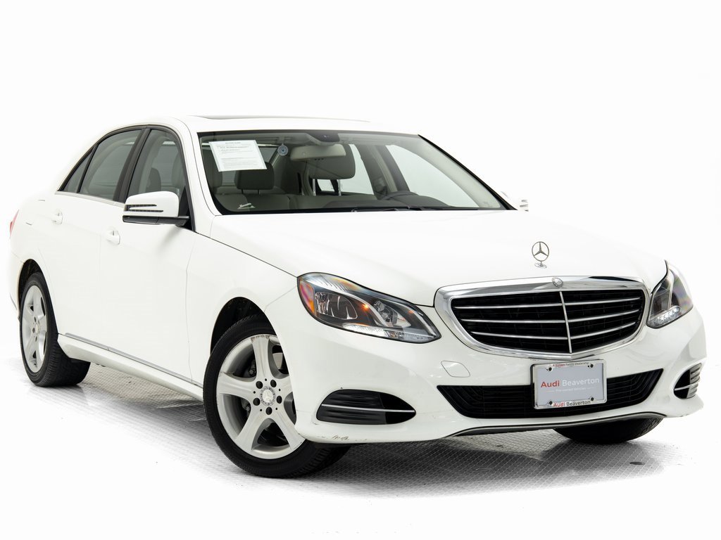 Used 2015 Mercedes-Benz E 250 BlueTEC 4MATIC Sedan image 1