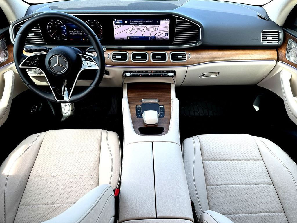 Used 2024 Mercedes-Benz GLE 350 4MATIC image 28