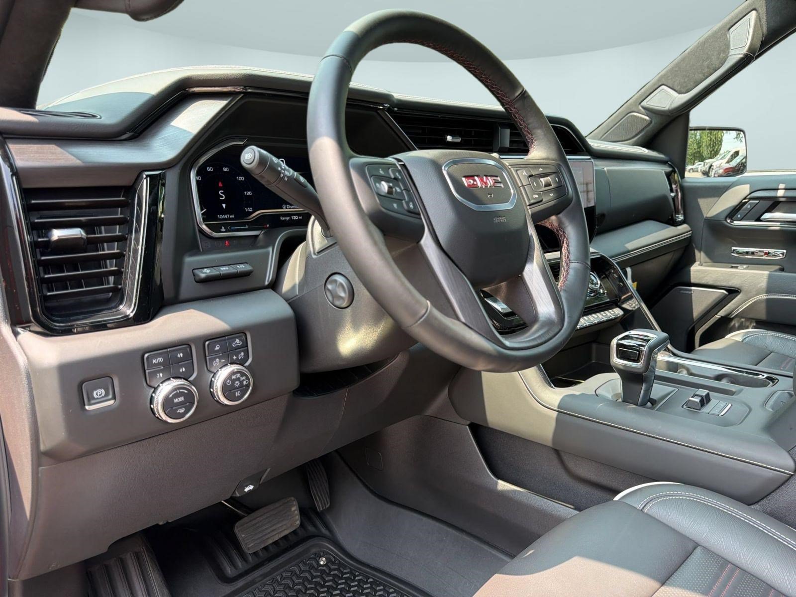 Used 2025 GMC Sierra 1500 AT4X AWD/4WD image 4