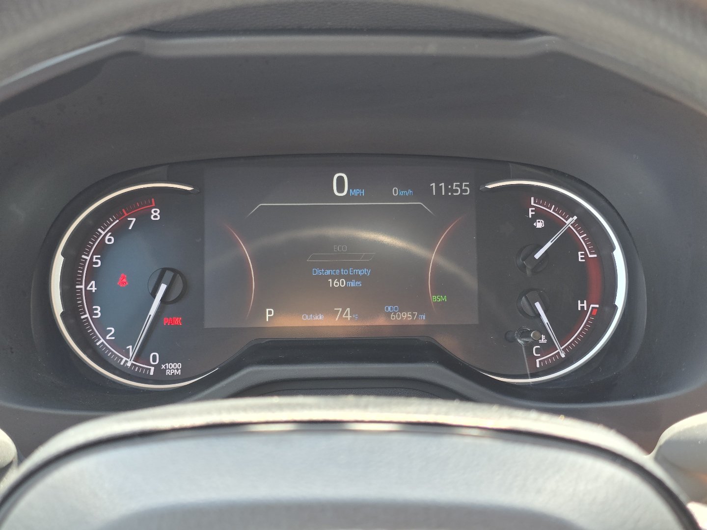 Used 2024 Toyota RAV4 XLE FWD image 32