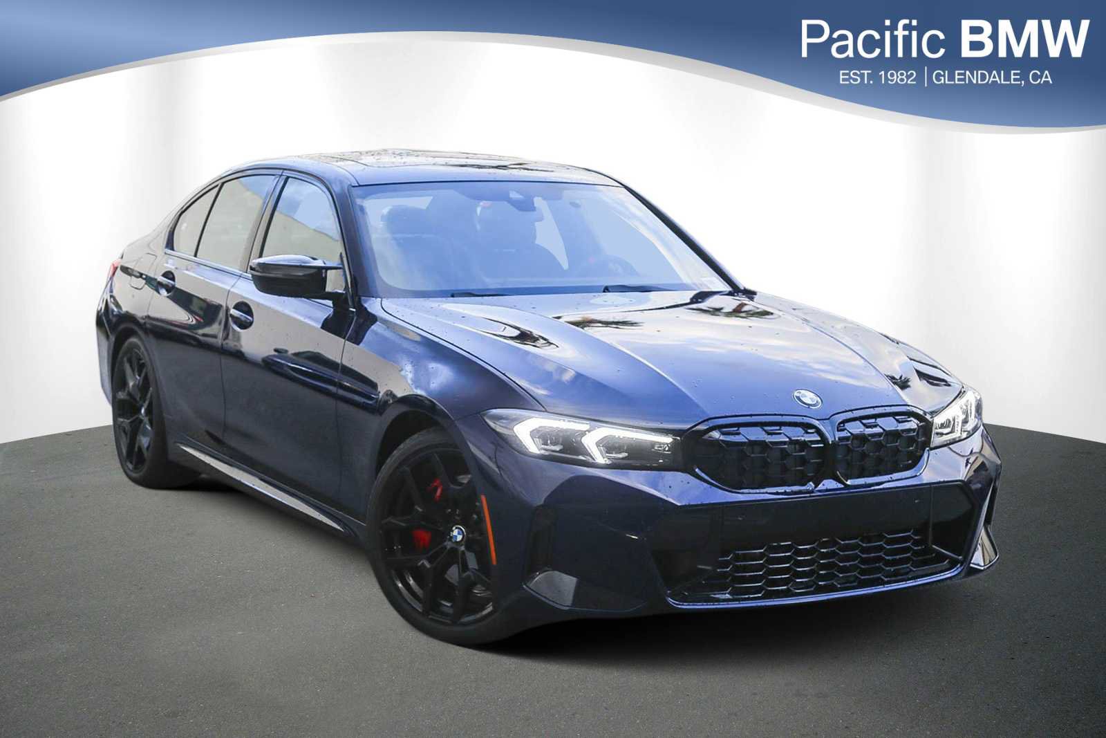 New 2026 BMW M340i w/ Shadowloine Package