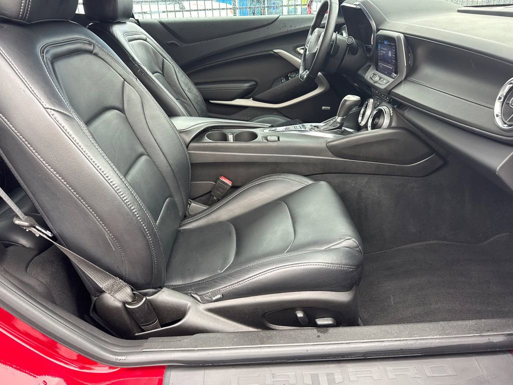 Used 2022 Chevrolet Camaro LT w/ RS Package image 14