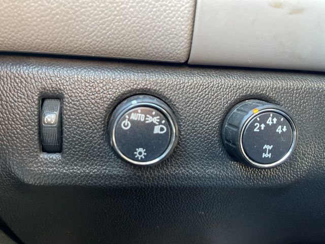 Used 2016 Chevrolet Colorado LT w/ Safety Package AWD/4WD image 12
