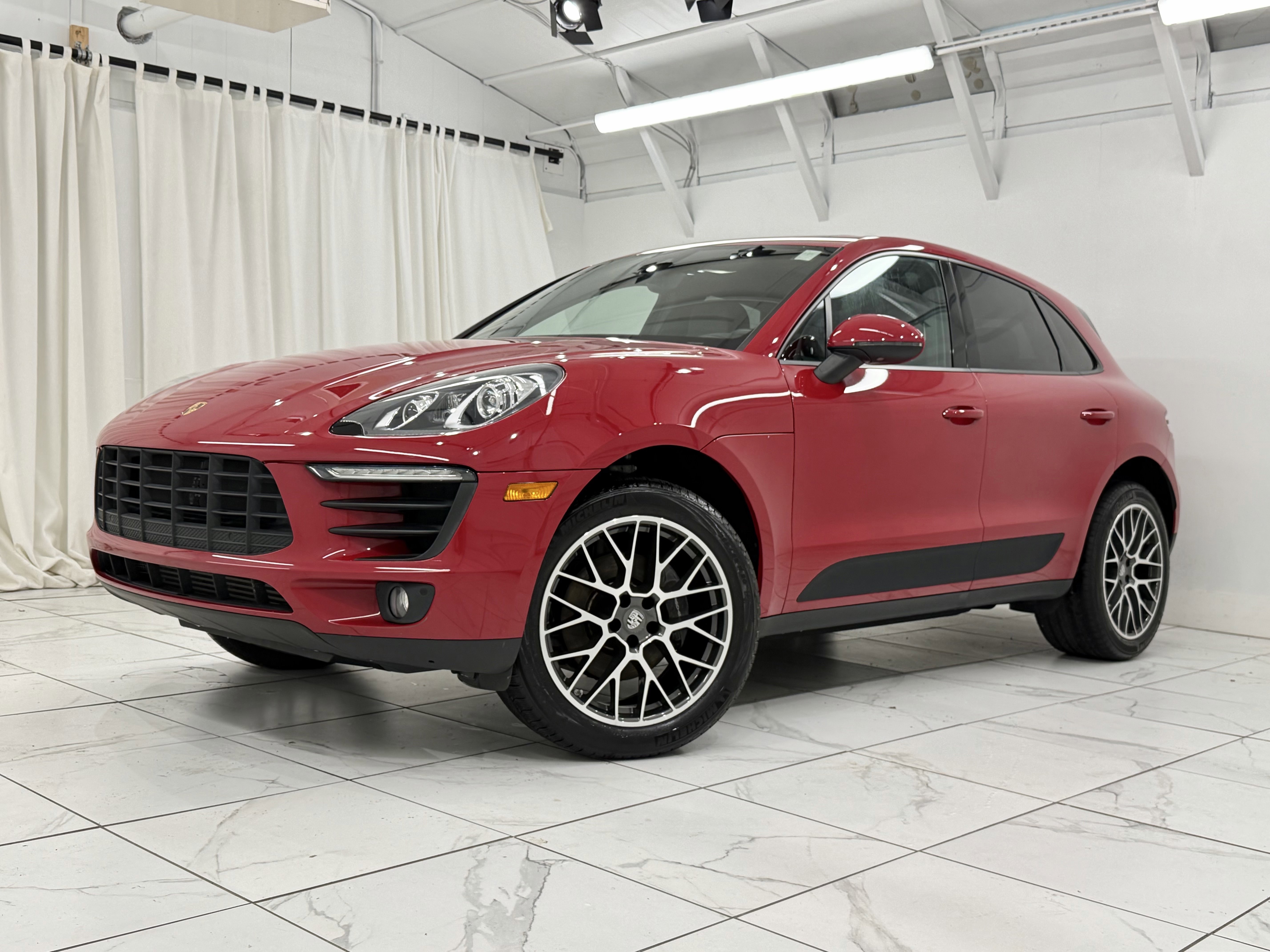 Certified 2017 Porsche Macan