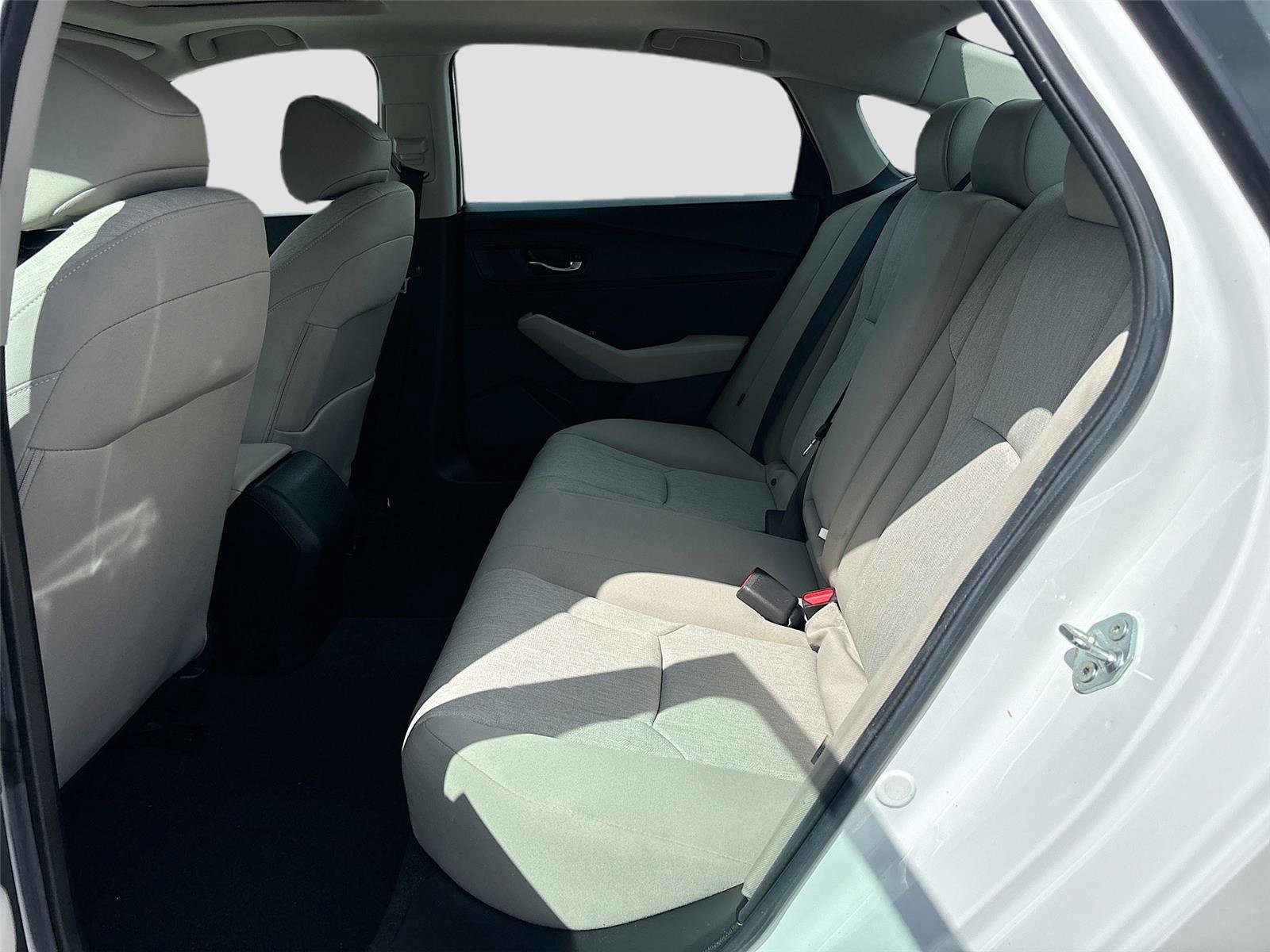 Certified 2023 Honda Accord EX image 28