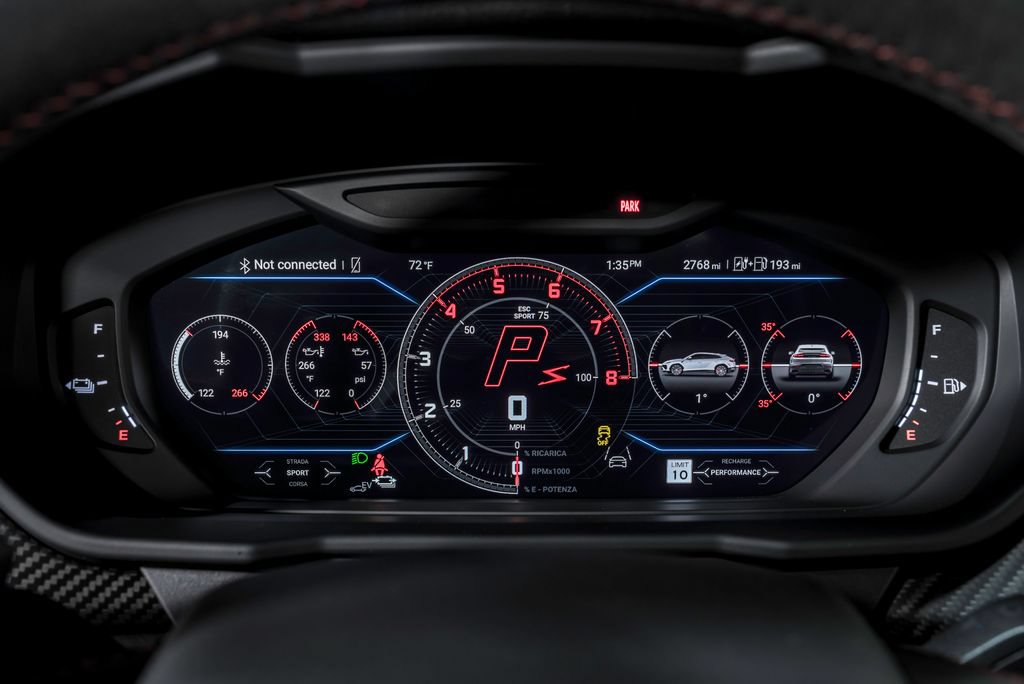 Used 2025 Lamborghini Urus S AWD/4WD image 18