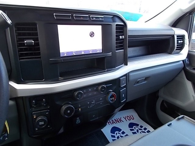 Used 2024 Ford F250 XL w/ XL Chrome Package image 15