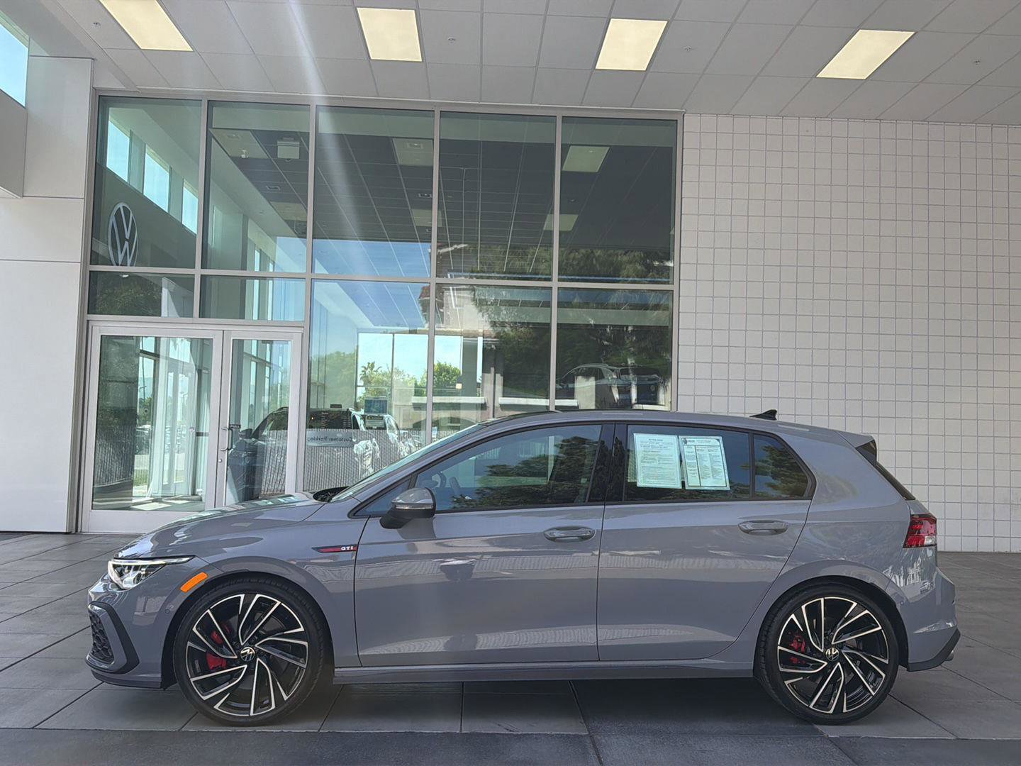 Certified 2024 Volkswagen GTI Autobahn FWD image 2