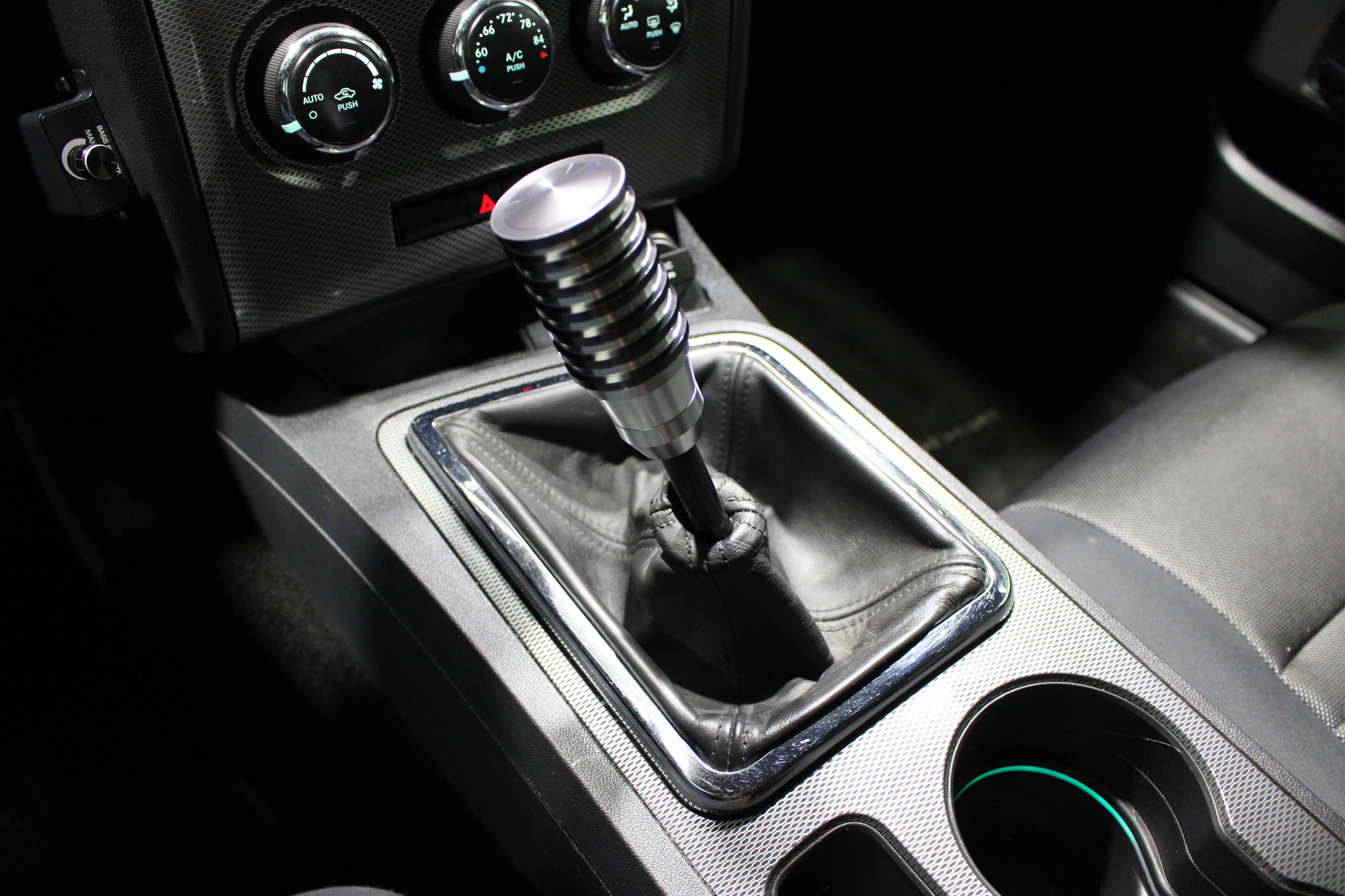 Used 2014 Dodge Challenger R/T RWD image 14