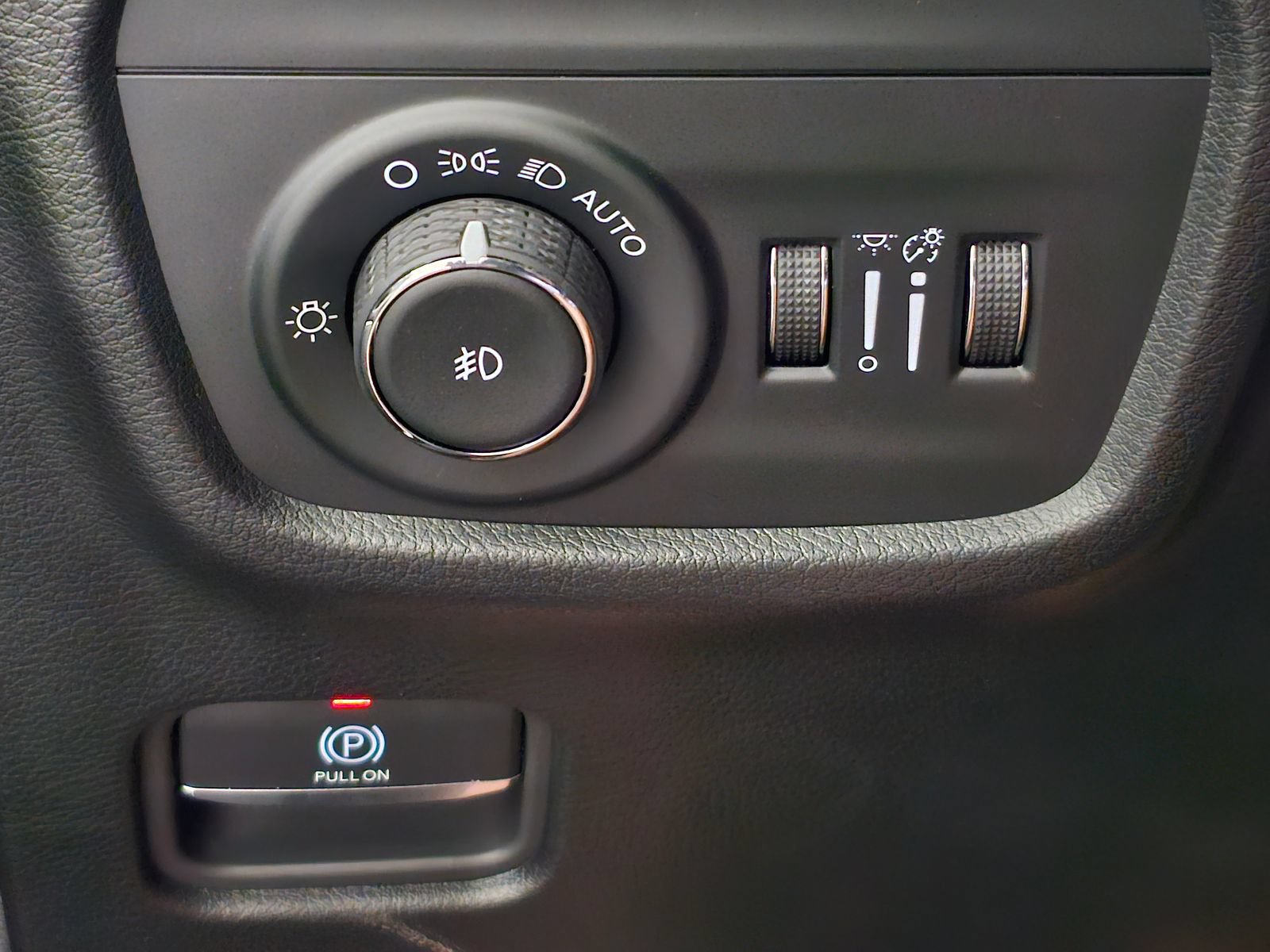 New 2027 Jeep Grand Cherokee Limited AWD/4WD image 23