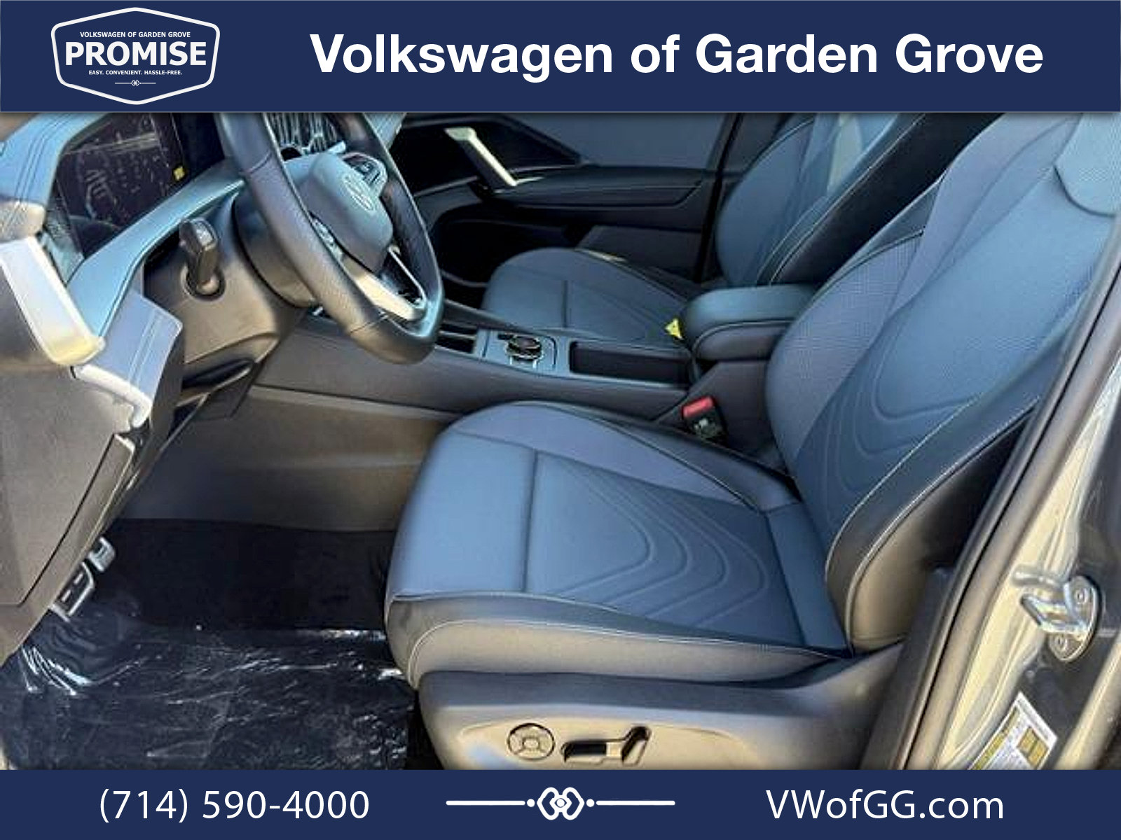New 2026 Volkswagen Tiguan SE R-Line FWD image 13