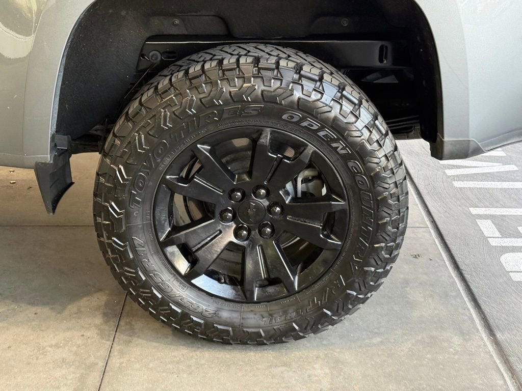 Used 2021 Chevrolet Colorado LT w/ LT Convenience Package image 13