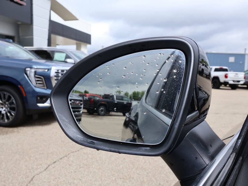 Used 2022 Buick Envision Preferred FWD image 23