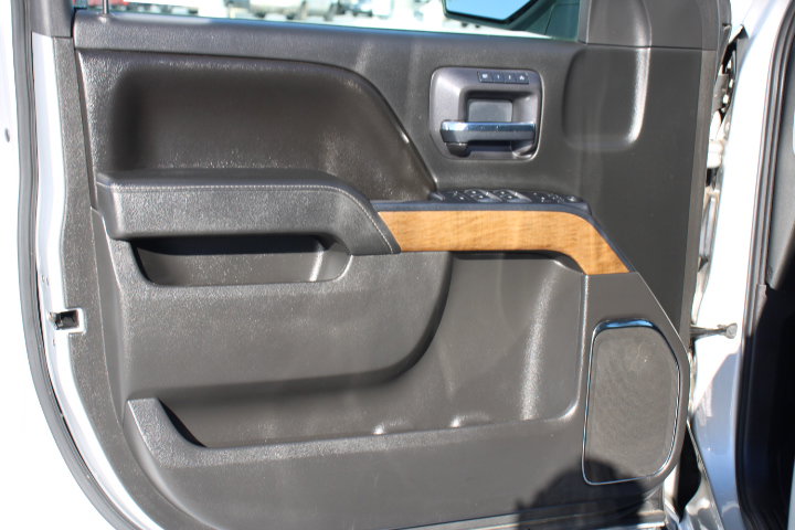 Used 2015 Chevrolet Silverado 1500 LTZ w/ LPO, Black Pack image 13