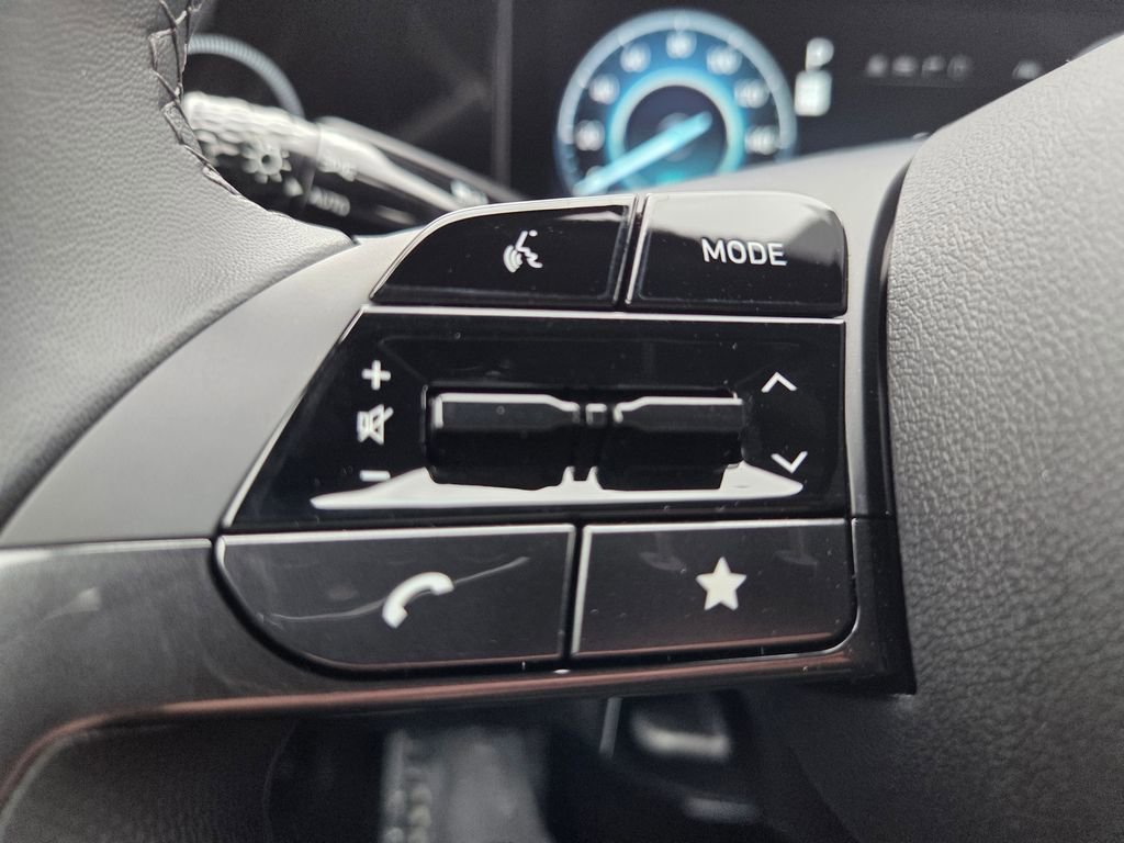 New 2026 Hyundai Elantra Sport FWD image 28